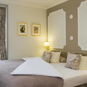 Hotel Gildors