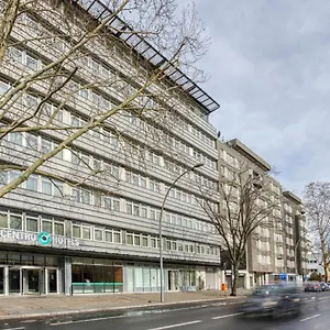 Titanic Comfort Kurfuerstendamm 3* Berlijn